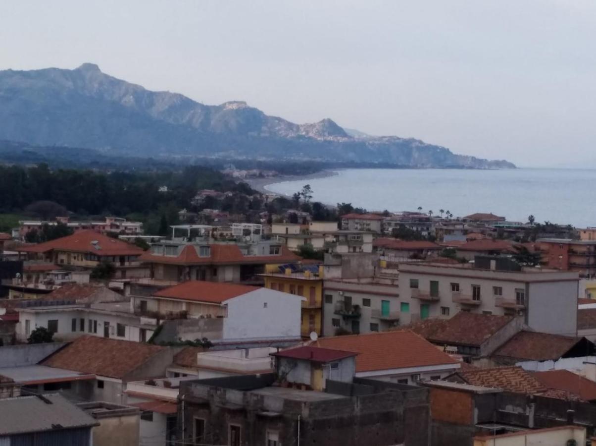 Casa Donna Rosaria Tra Etna E Taormina Leilighet Riposto Eksteriør bilde