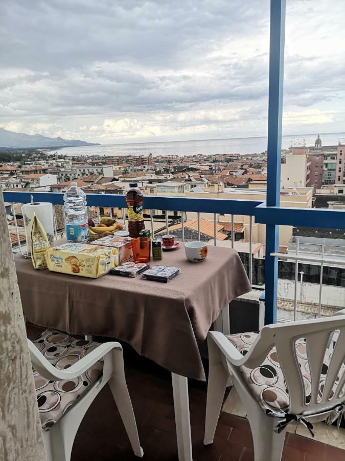 Casa Donna Rosaria Tra Etna E Taormina Leilighet Riposto Eksteriør bilde
